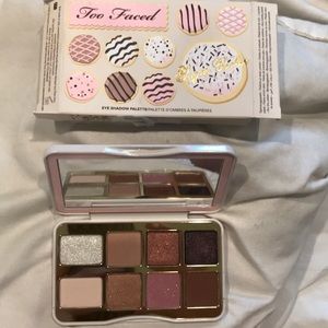 TOO FACED SUGAR COOKIE PALETTE